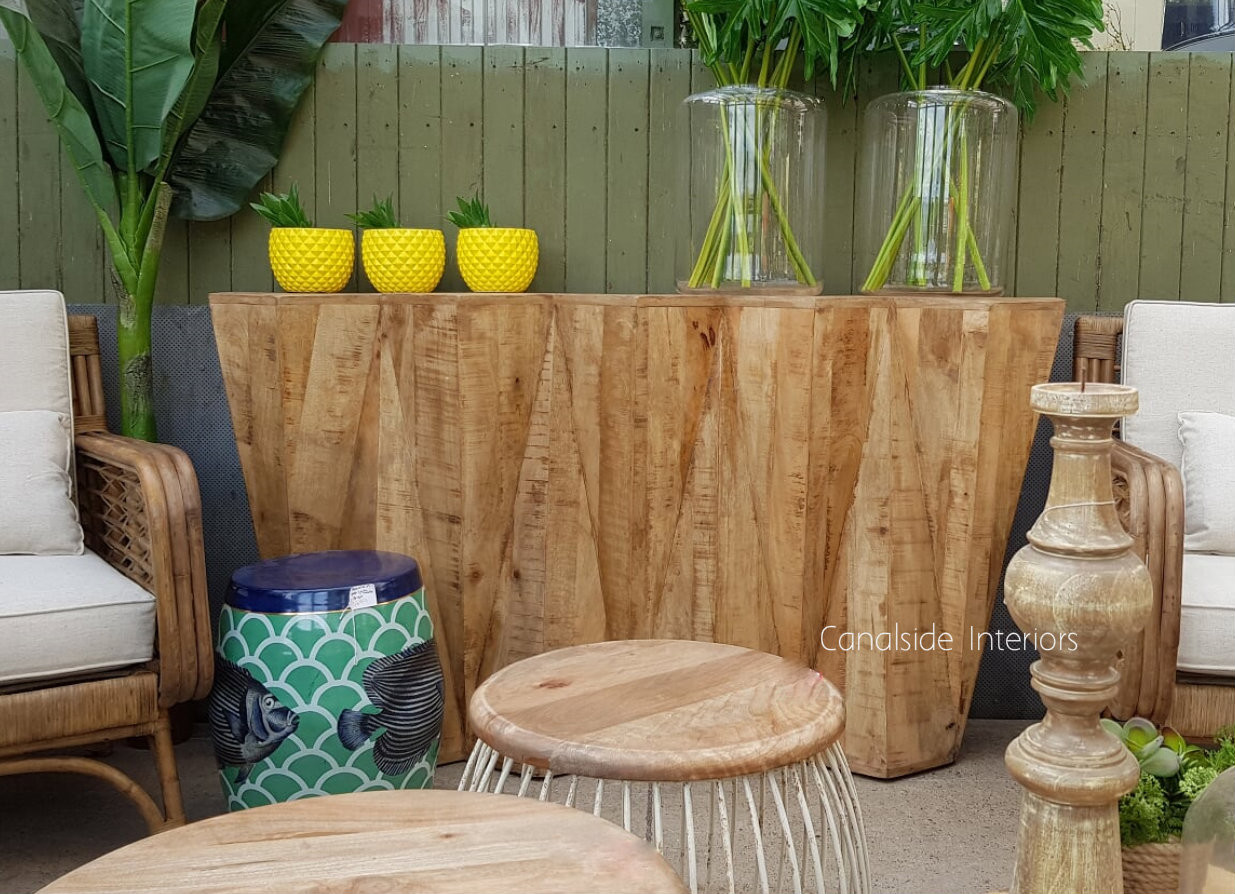 Obelisk Console / Bookshelf / Counter