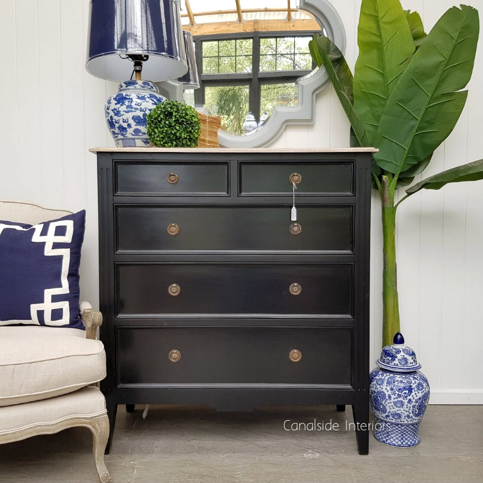 Peninsula 5 Drawer Chest