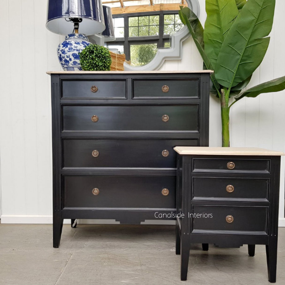 Peninsula 5 Drawer Chest and Peninsula Bedside