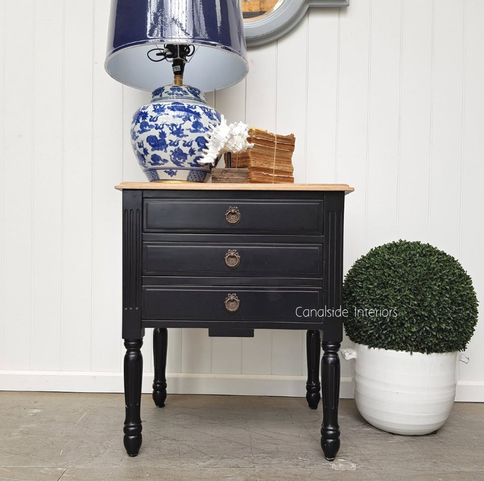 Elissa Side Table / Bedside