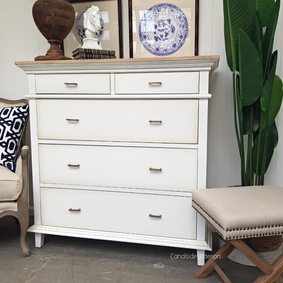 Berry II Court 5 Drawer Chest