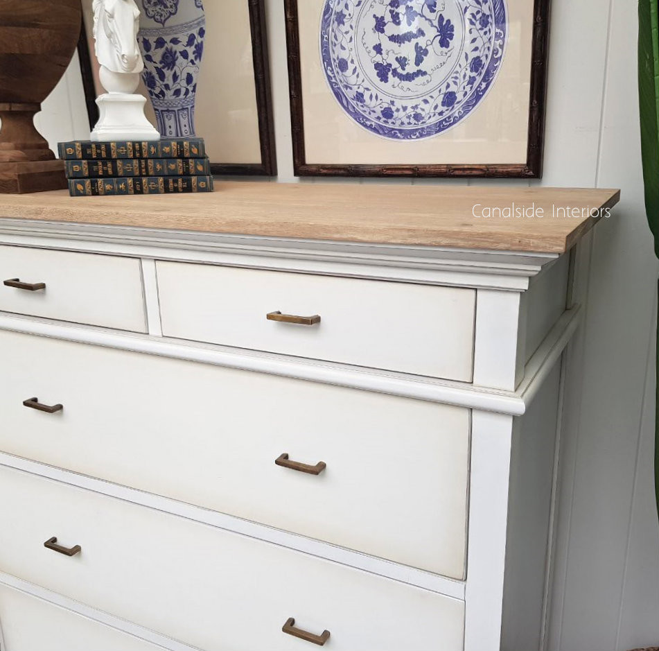 Berry II Court 5 Drawer Chest
