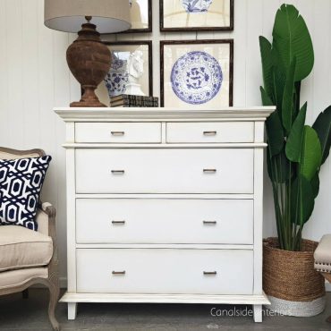 Berry II Court 5 Drawer Chest