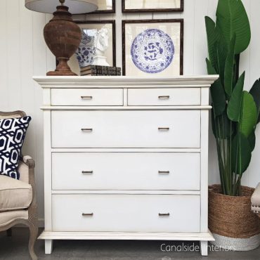 Berry II Court 5 Drawer Chest