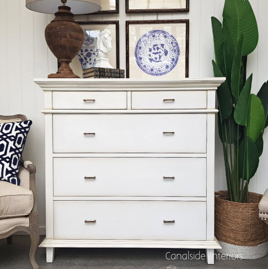 Berry II Court 5 Drawer Chest