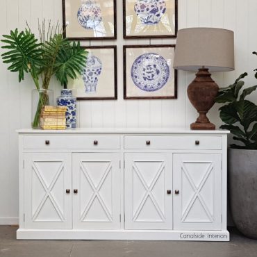 South Hamptons 4 Door Buffet