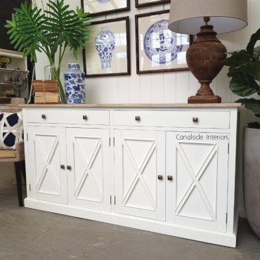 South Hamptons 4 Door Buffet