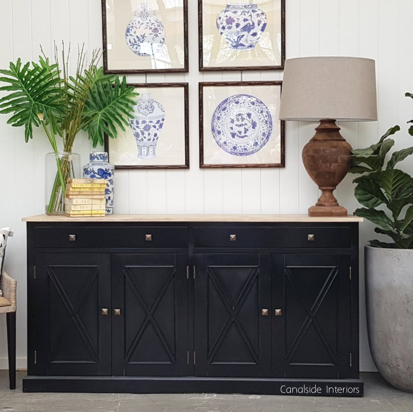 South Hamptons 4 Door Buffet