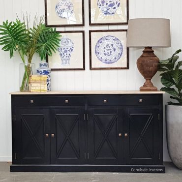 South Hamptons 4 Door Buffet