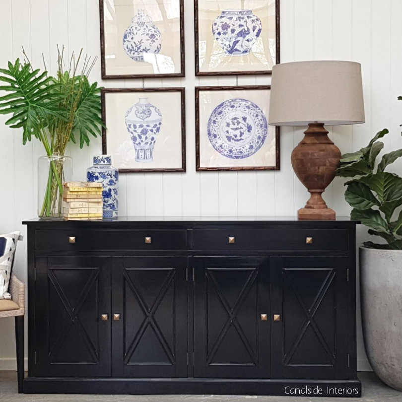 South Hamptons 4 Door Buffet