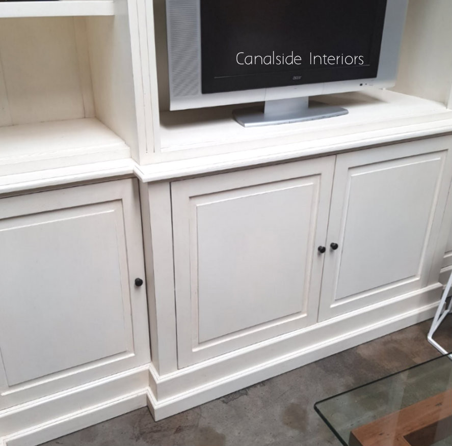 Yates TV Entertainment Wall Unit Library