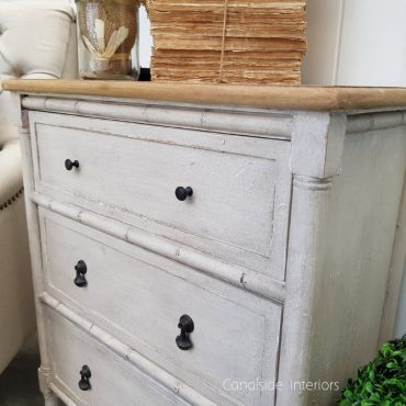 Palmer Plantation Bedside