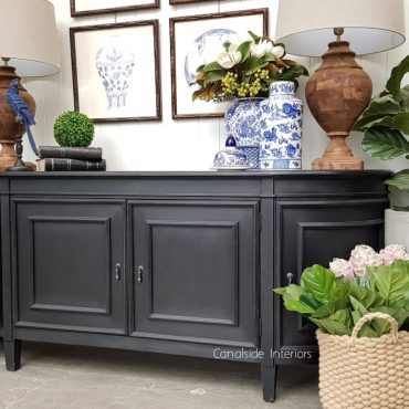 Francia Sideboard
