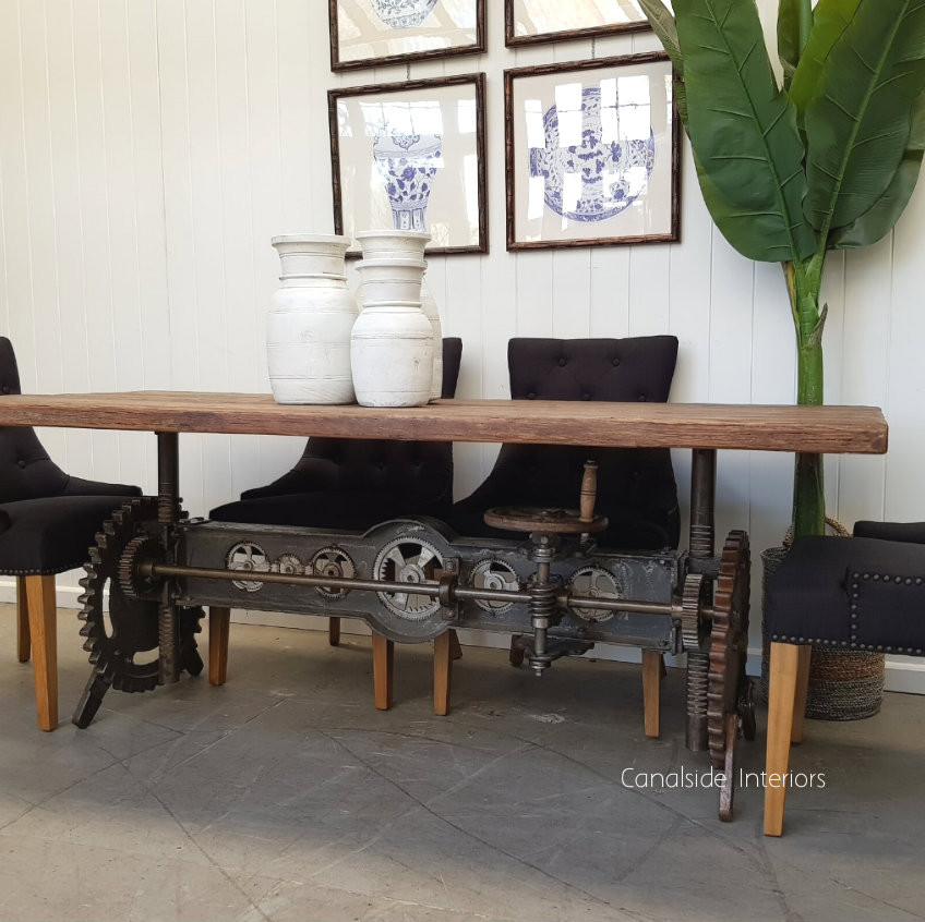 Cog Adjustable Dining to Bar Table