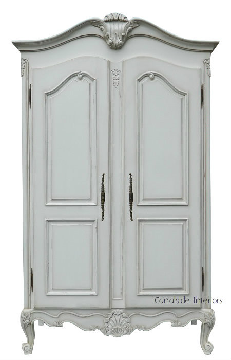 James Armoire