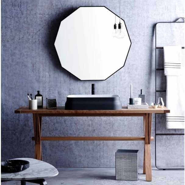 Flynn Geo Mirror - Black
Styled by @imogeneroache for @bellemagazineau
Photo: @willhornerphoto