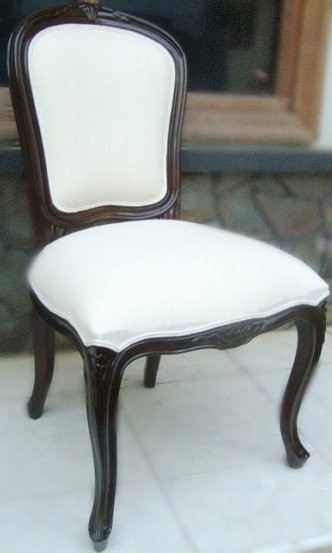 CDA_44_mahogany_BS03_with_linen_upholstery_2528Comp2529__43155__12375.1553740857.1280.1280