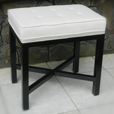 South Hamptons Stool