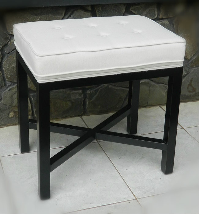 South Hamptons Stool