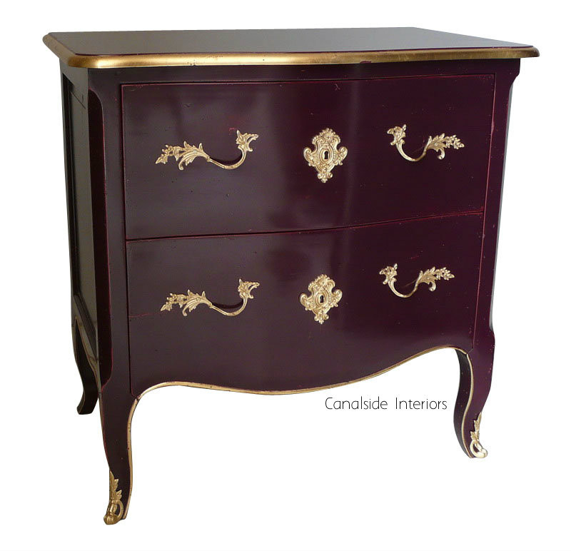 Cassis Commode
