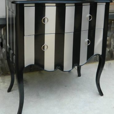 LXV Fontenvoy Commode