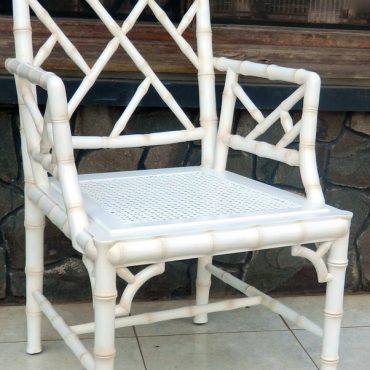 Flamingo Chippendale Carver