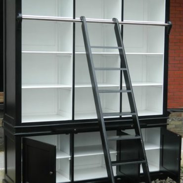 Grange 3 Door Wall Unit