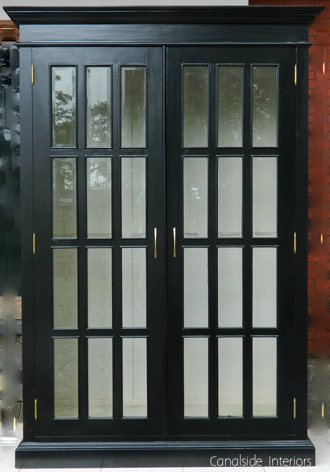 Hamptons Display Cabinet