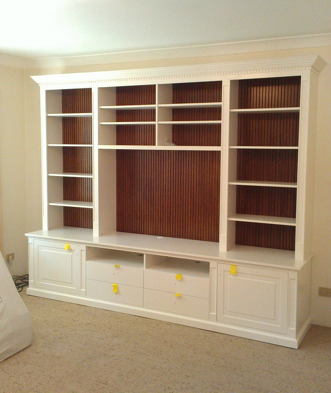 Custom Made TV Entertainment / Wall Units by Canalside Interiors