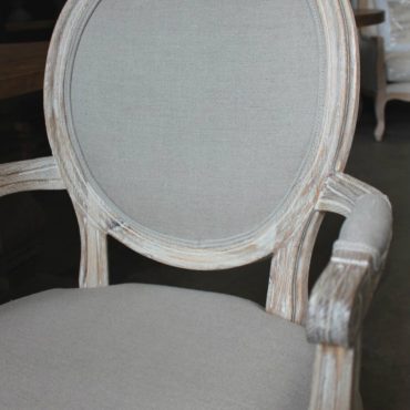 Sansa Carver Chair