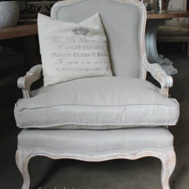 Catelyn Armchair