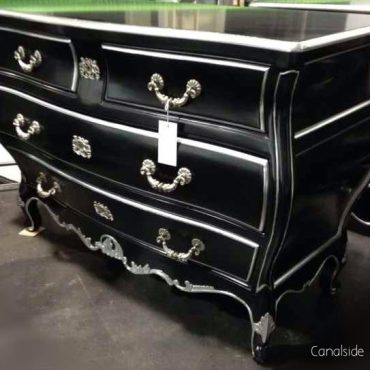 Couleur Medoc French Commode