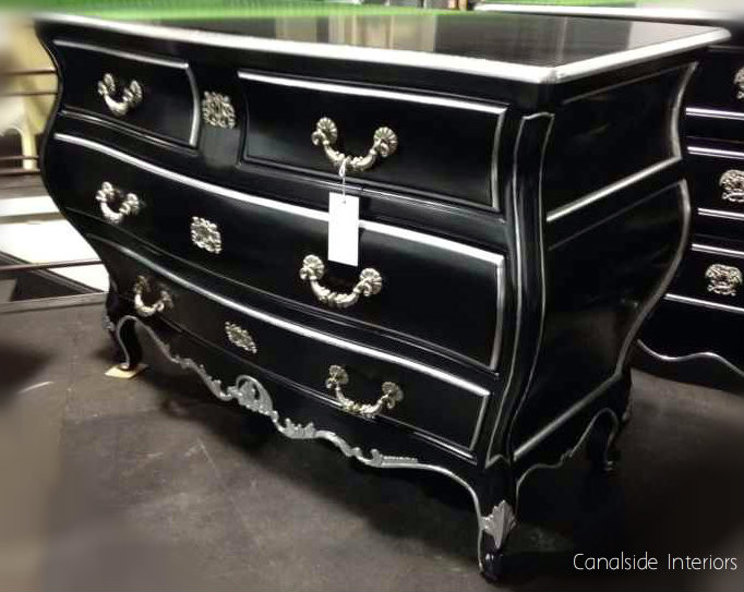 Couleur Medoc French Commode