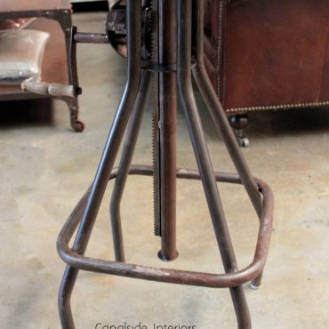 Cruz Adjustable Industrial Stool