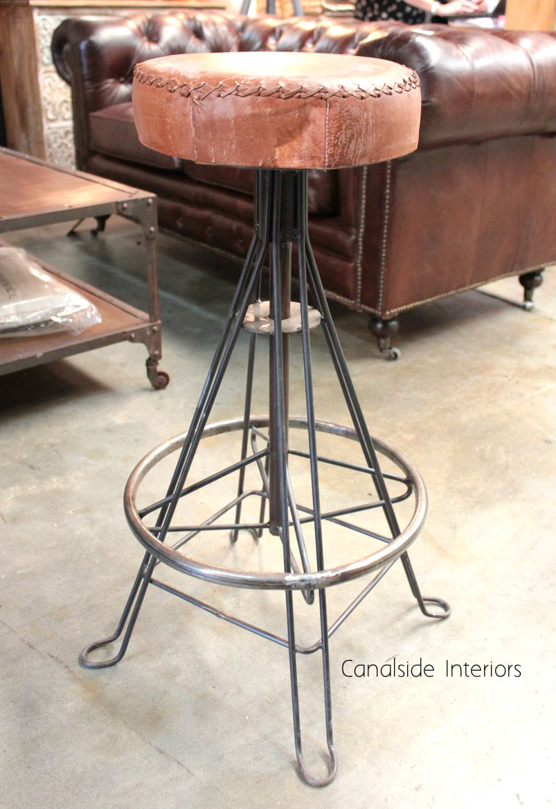 Torque Industrial Stool - Rust with thick leather seat