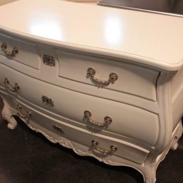 Medoc Commode