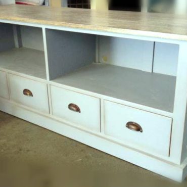 Peninsula TV Unit