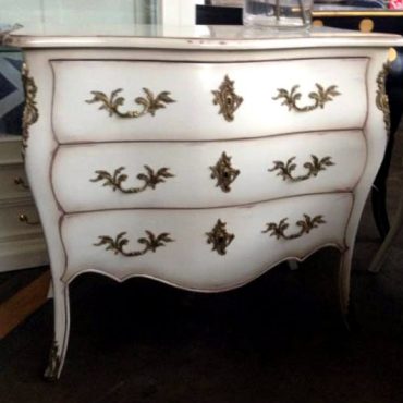 Bretigny Commode