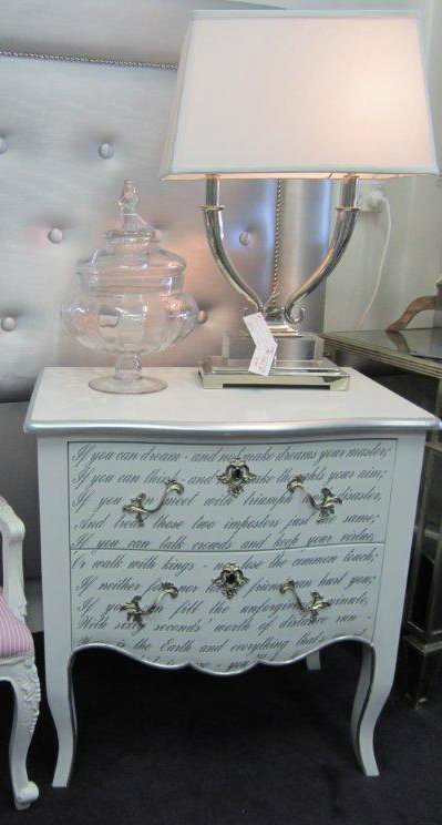 Fontenvoy Bedside Commode