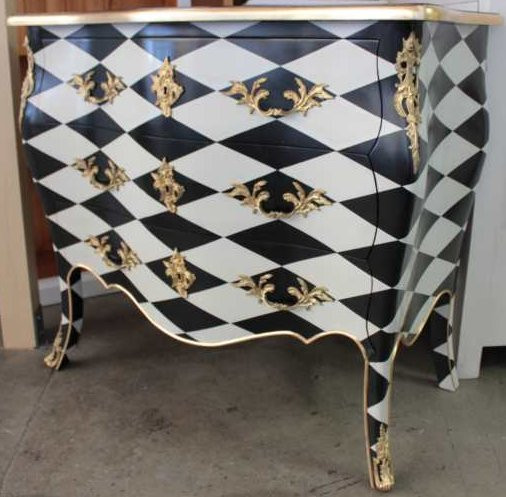 Bretigny Commode