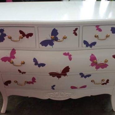 Couleur Bombe Commode