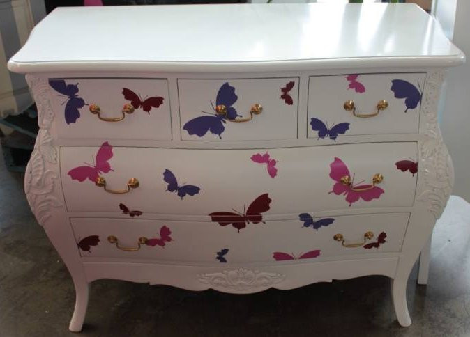 Couleur Bombe Commode