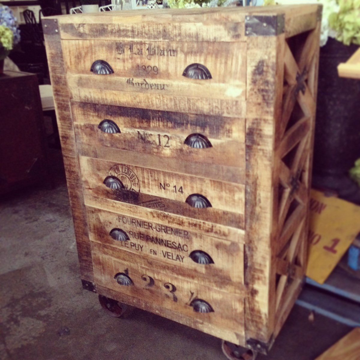 Grinder Industrial Chest of Drawers II