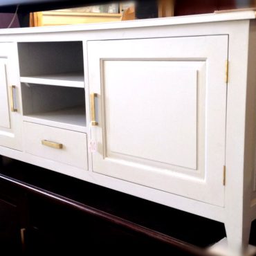 Hampshire TV Unit