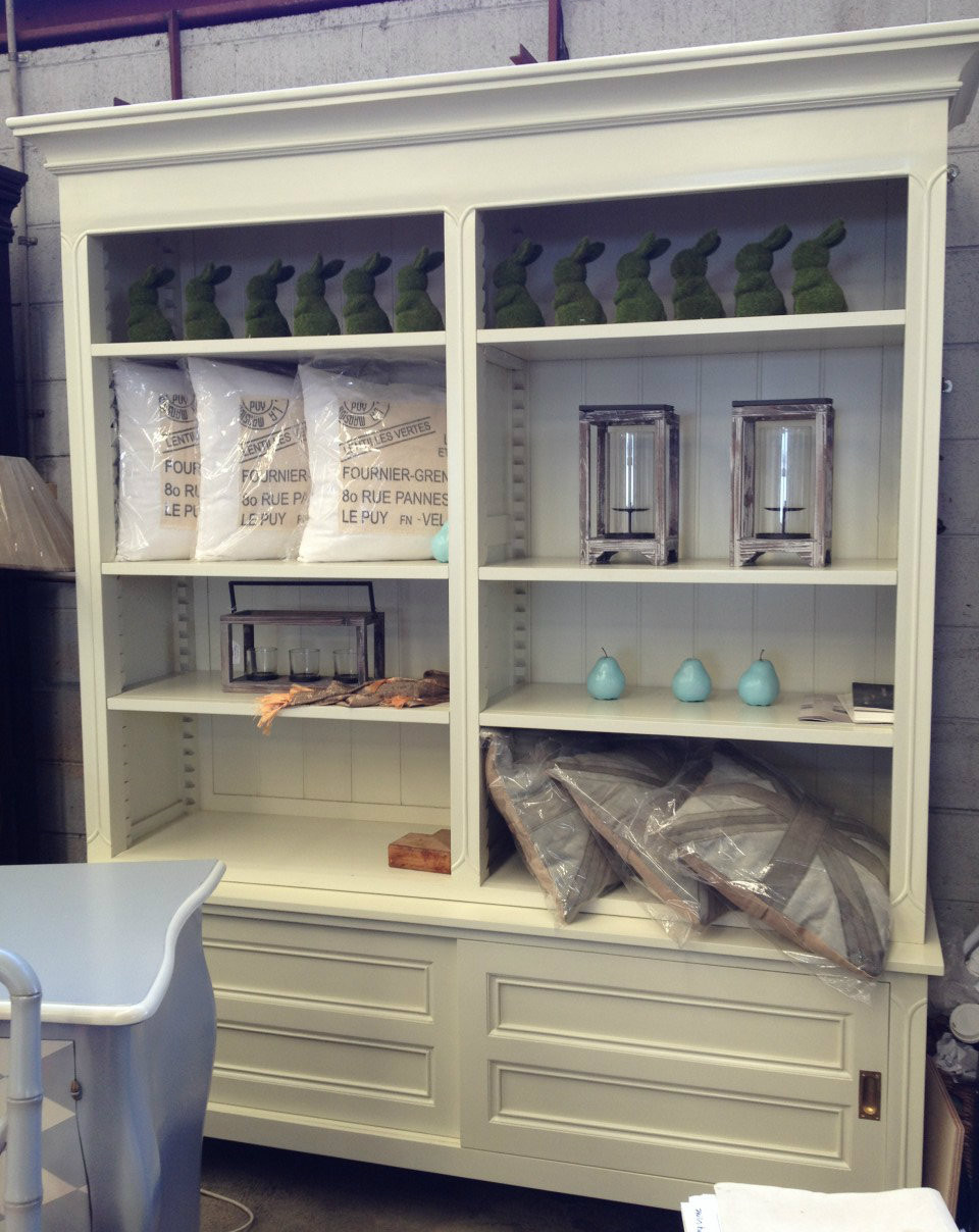 Boston Bookcase - Off White with Brown Back