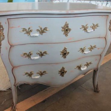 Bretigny Commode