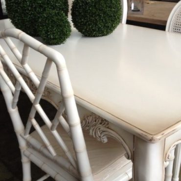 Laurent Dining Table