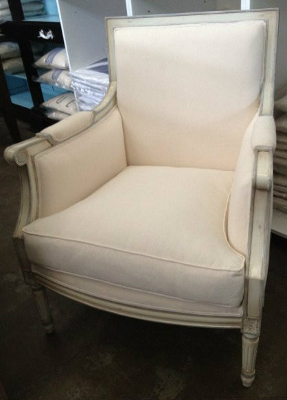 Jacob Bergere Distressed Grey