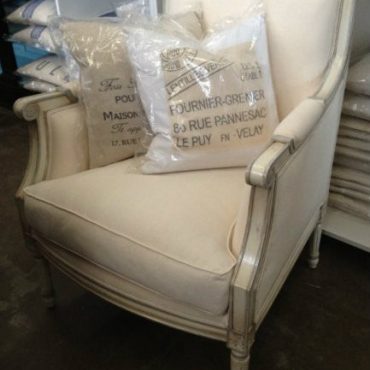 Jacob Bergere - Distressed Grey with Cream Upholstery