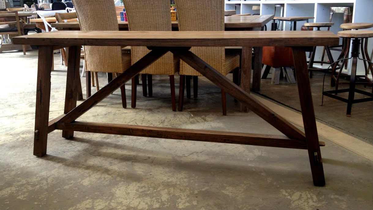 Portland Console - Dark